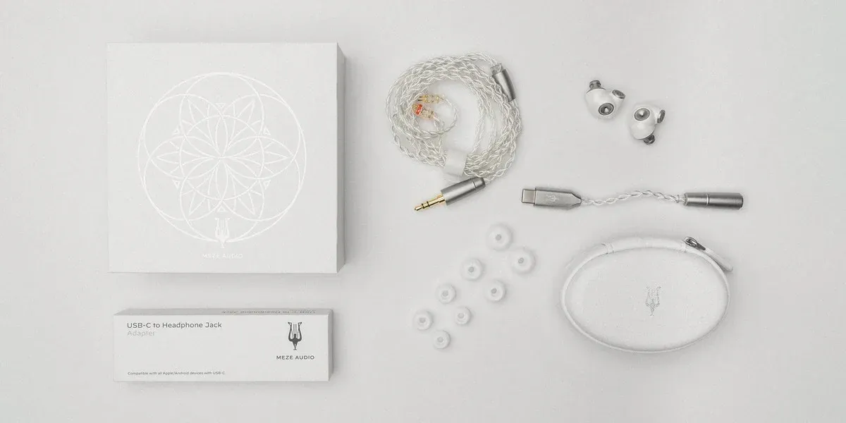 What’s in the box: Meze Audio Alba In Ear Monitors | The Metalverse.net