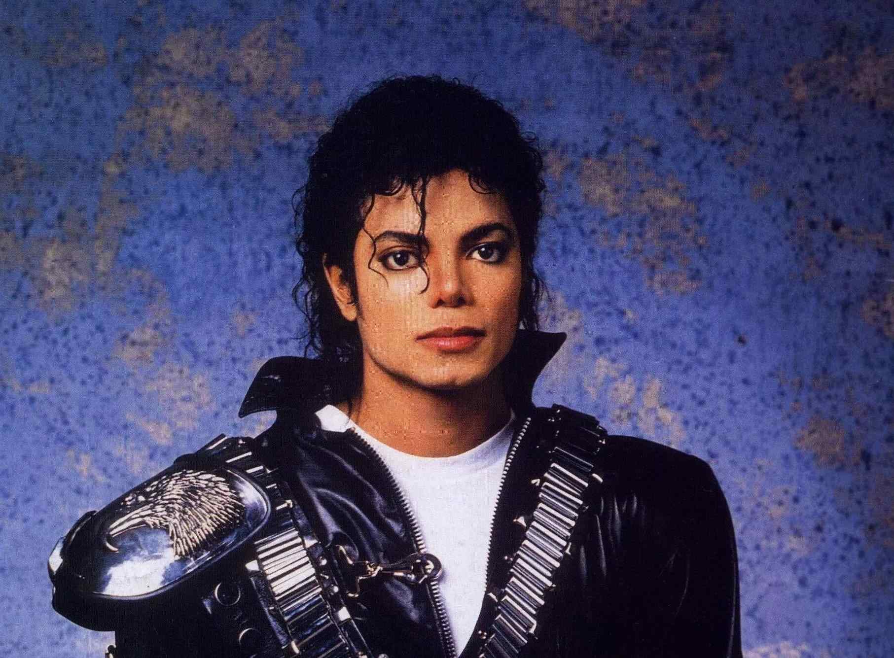 The 55 Biggest Pop Artists in the world: #18 Michael Jackson