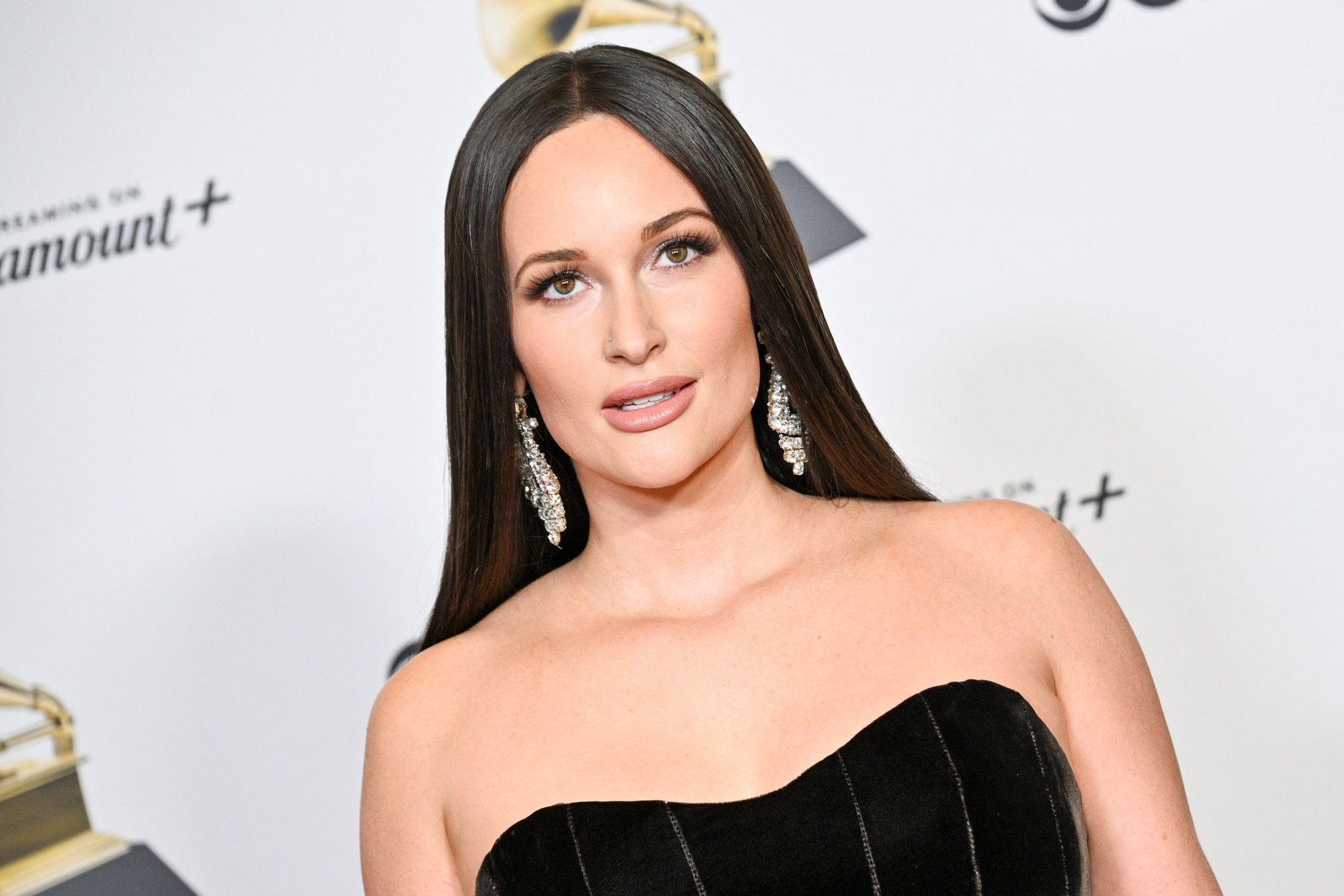 The 35 Most Popular Country Artists in the World: Kacey Musgraves| The Metalverse.net