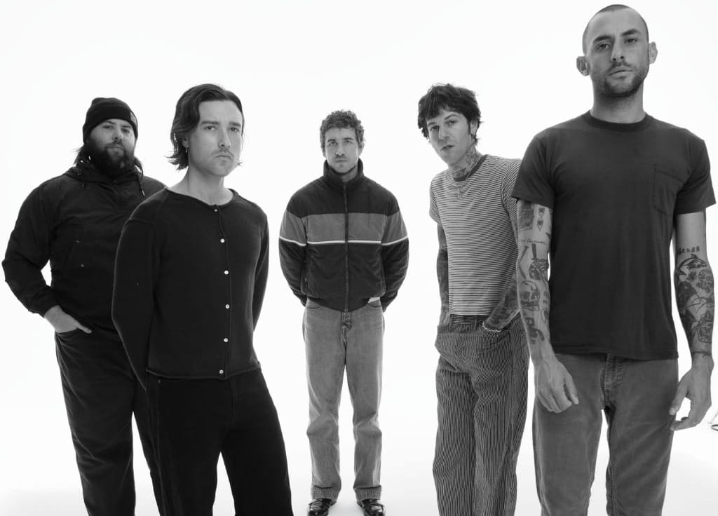 The Neighbourhood Announce Deluxe Album (((((ultrasound)))))+ and Global Tour | The Metalverse.net