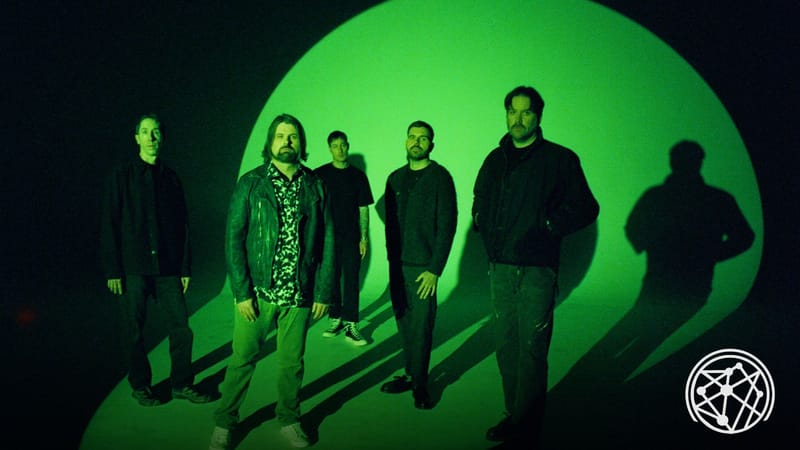 SILVERSTEIN "Pink Moon" Album Review: The 2nd Half of the Band's Double LP post image